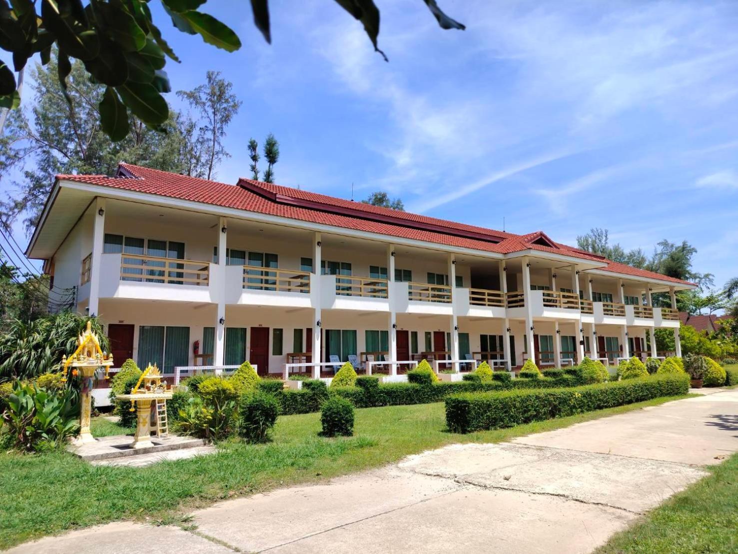 D.R. Lanta Bay Resort Koh Lanta Exterior photo